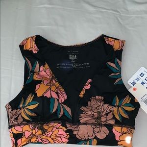 Billabong sports bra size medium